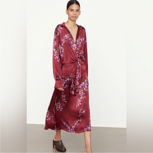 Vince Dresses & Skirts - NWT Vince forsythia dress ✨ Flawless condition ♥️